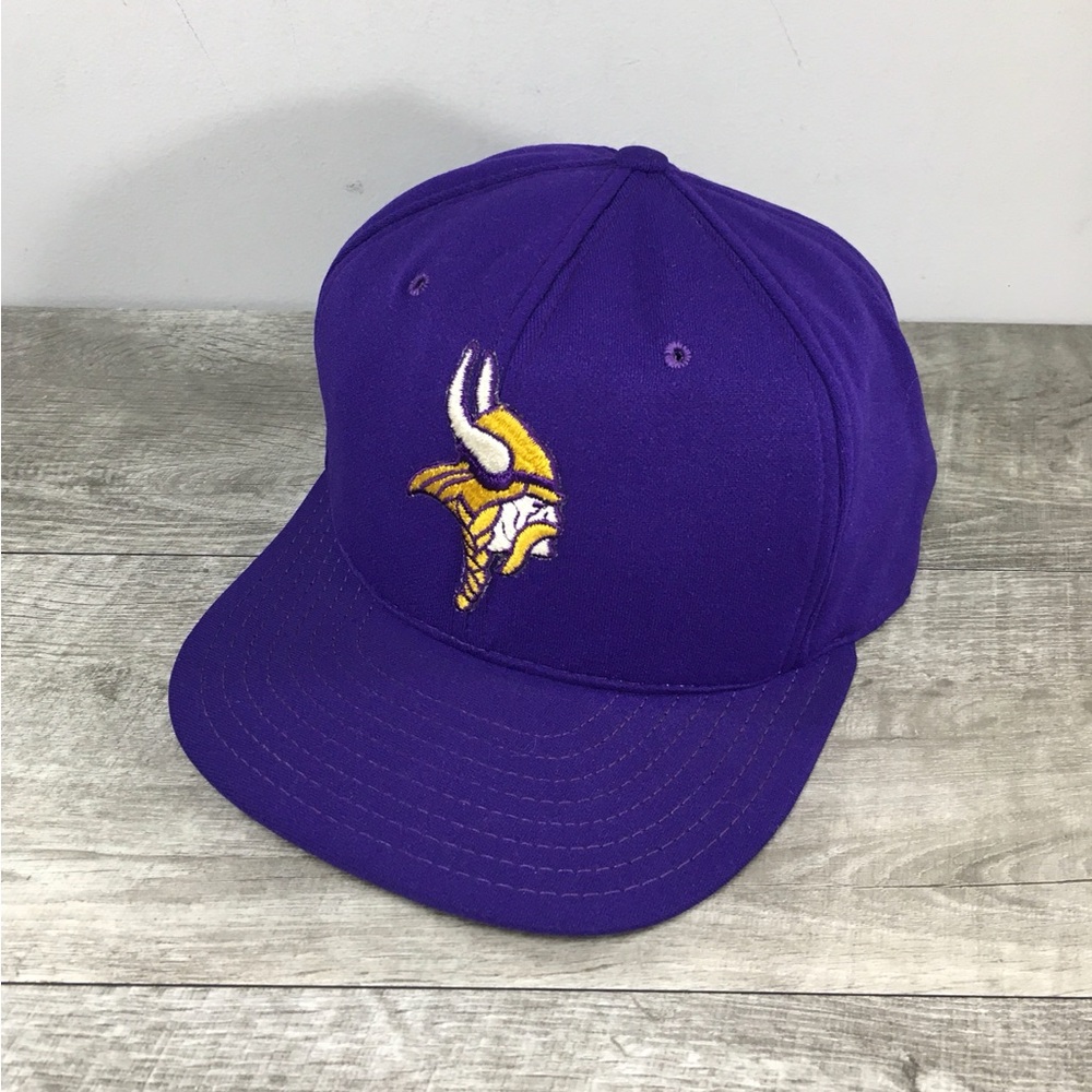 Minnesota Vikings AJD Professional 1980s Made in USA Snapback Hat Cap Purple